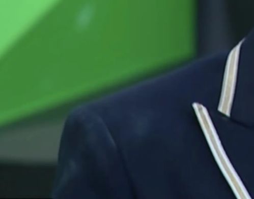 創(chuàng)4選手妝容引熱議 舞臺(tái)妝濃如面粉，服裝成“粉撲”